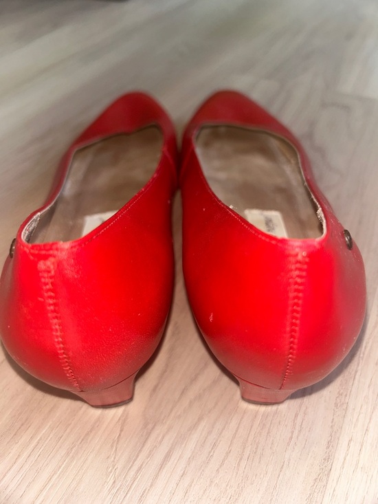 Etienne Aigner Leather Pointed Toe Pumps Red 7.5M Vintage Kitten Low Heels - Picture 5 of 10